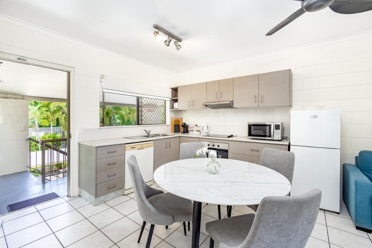 Clifton Sands Holiday Units Клифтон-Бич Экстерьер фото