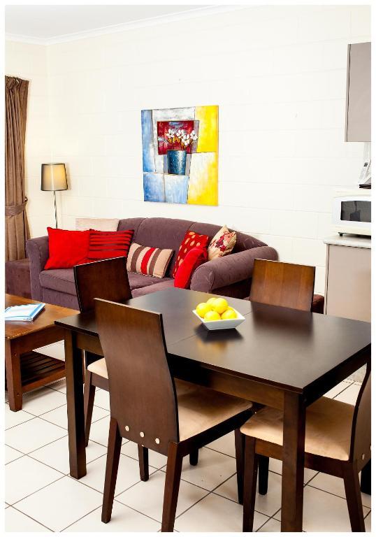 Clifton Sands Holiday Units Клифтон-Бич Номер фото