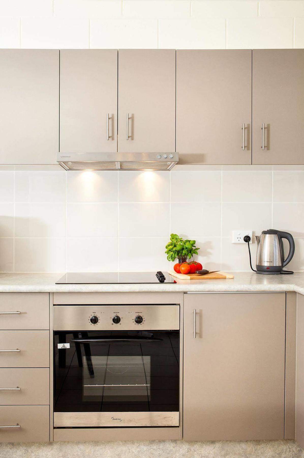 Clifton Sands Holiday Units Клифтон-Бич Экстерьер фото