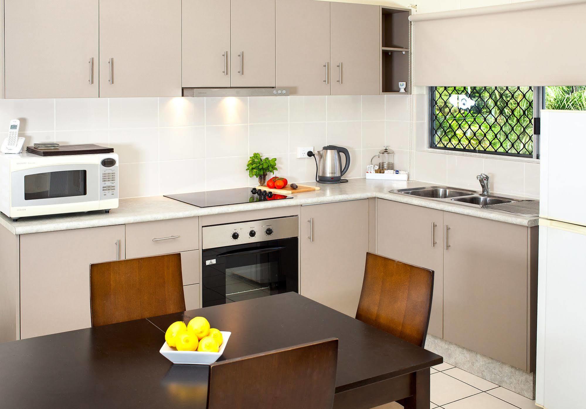 Clifton Sands Holiday Units Клифтон-Бич Экстерьер фото